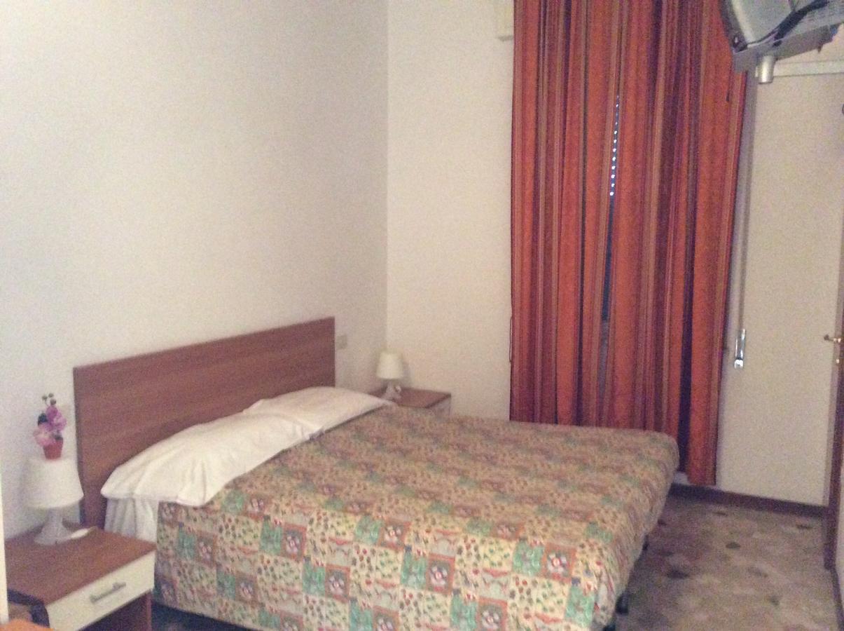 Hotel Rex Chianciano Terme Esterno foto