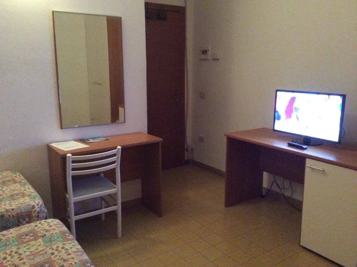 Hotel Rex Chianciano Terme Esterno foto
