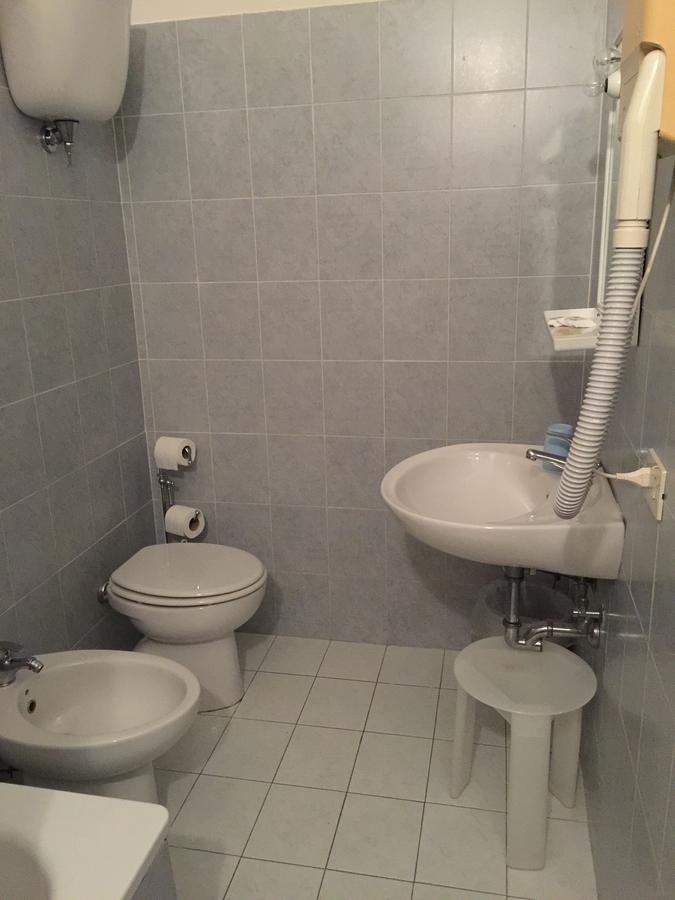 Hotel Rex Chianciano Terme Esterno foto